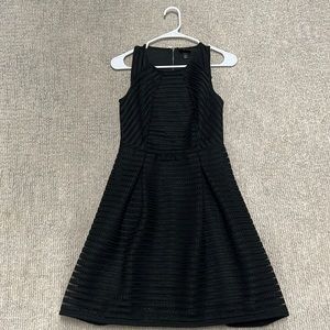 Black ribbed dress with zippered back